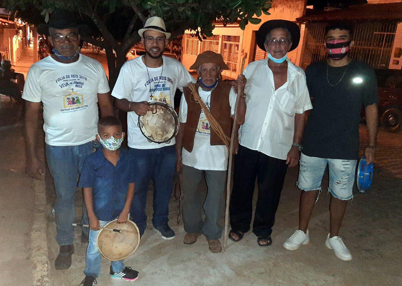 Em dia de Reis Grupo de Sambadores promove Reisado em Baixa Grande